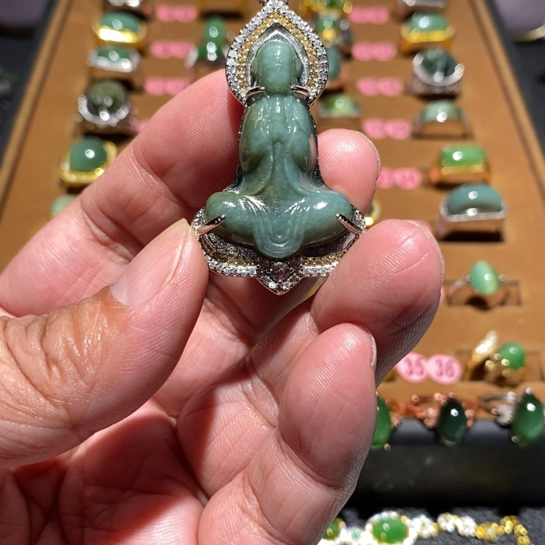 和田玉未镶嵌珠宝半成品