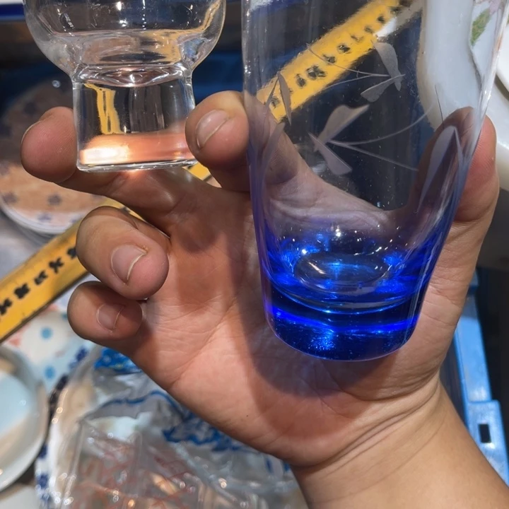 瓷片你**别箱なしでいいので お値下げ可能でしょうか？