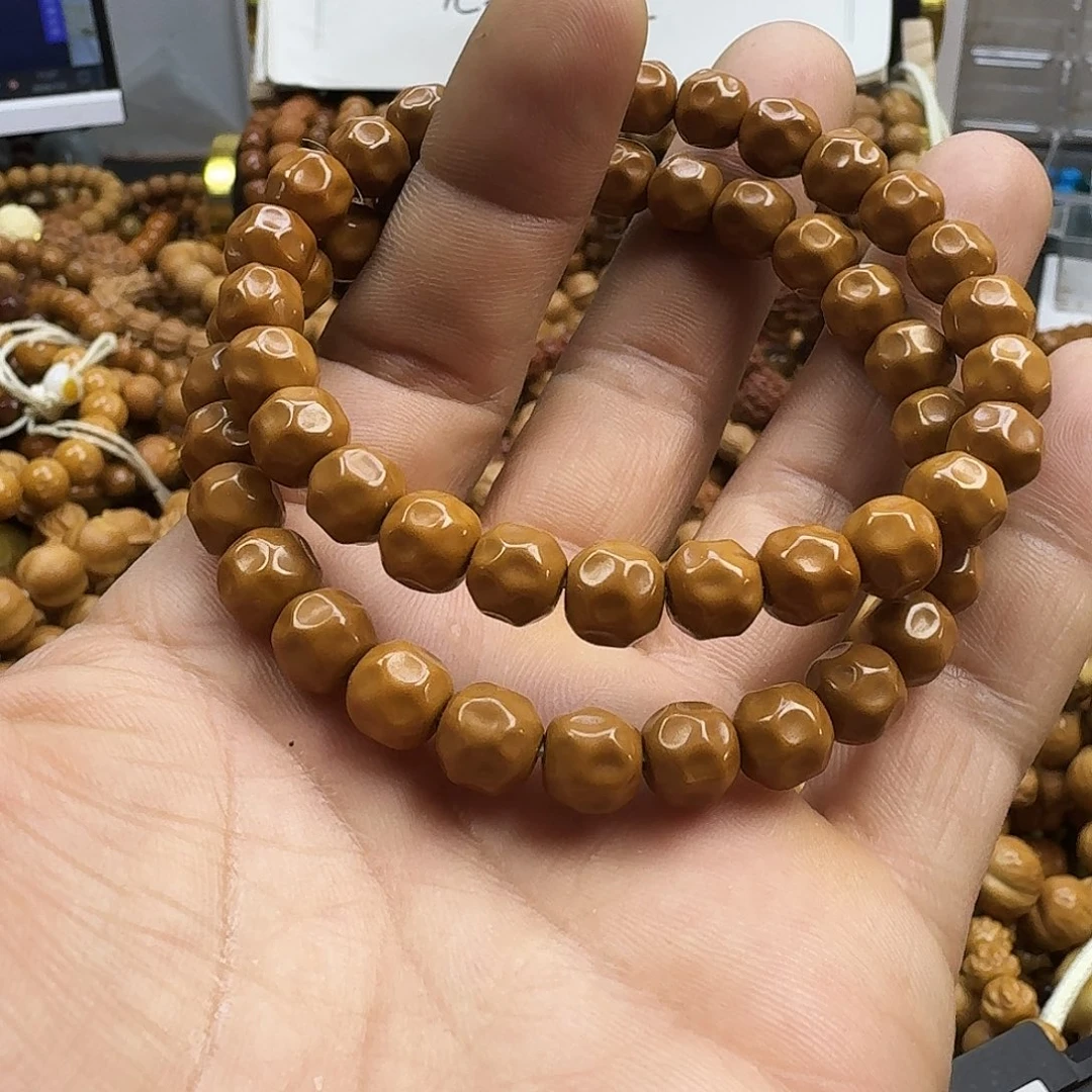 H***d猴头核桃吊坠微瑕奶酪两条