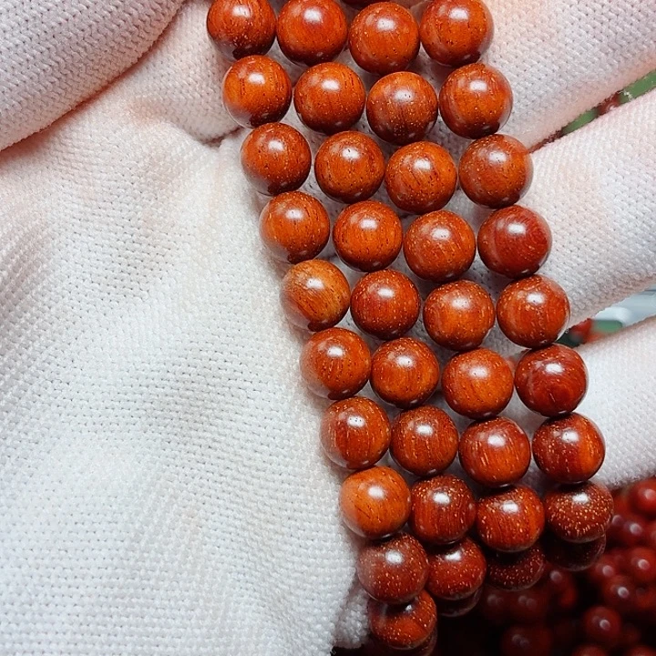 X***O小叶紫檀手串/手链0.8满金星顶泥