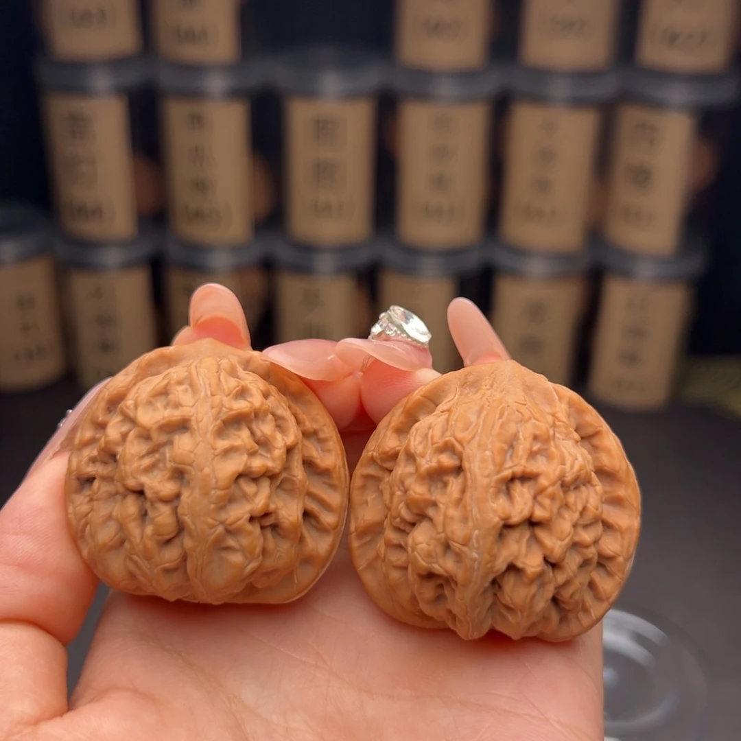 召***师吊坠文玩核桃红锦鲤