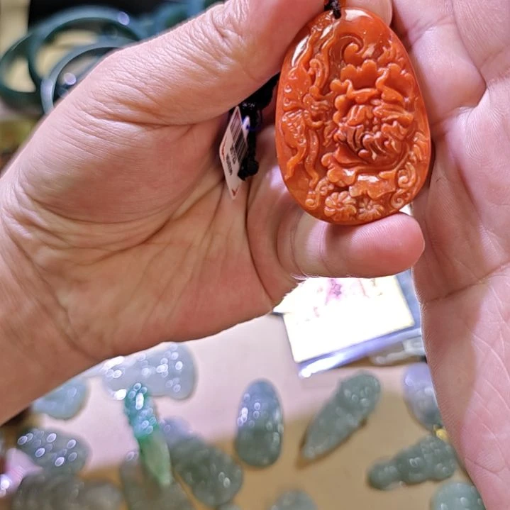 翡翠颈饰未镶嵌586456858555