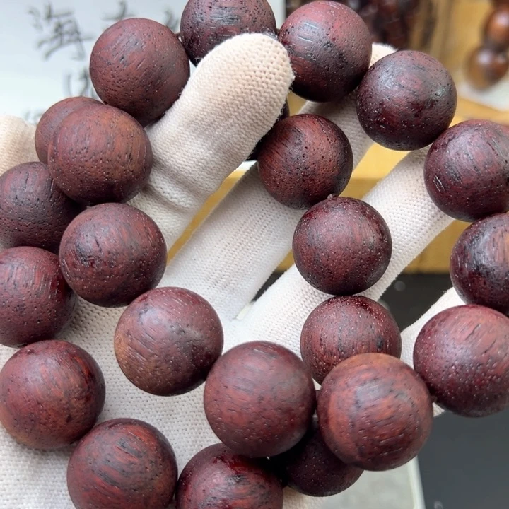 木缅甸东枝降真香红油2.0的12颗超一档精品