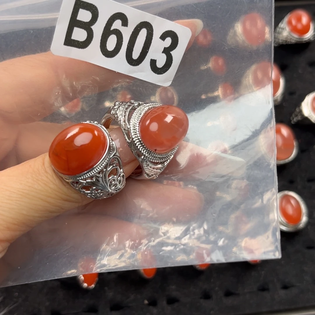 南红玛瑙珠宝奇石未镶嵌阁*