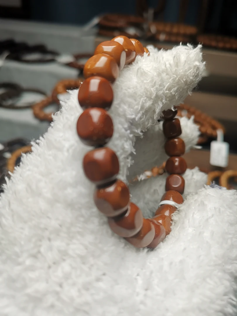 紫金鼠10.9*9.8六方单圈手串，实心鼠，原生态