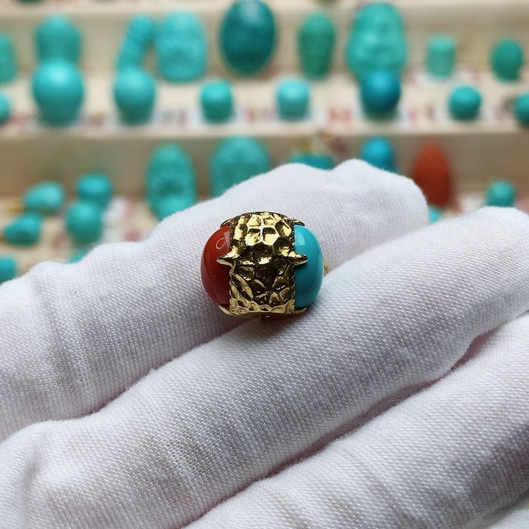 绿松石配饰未镶嵌