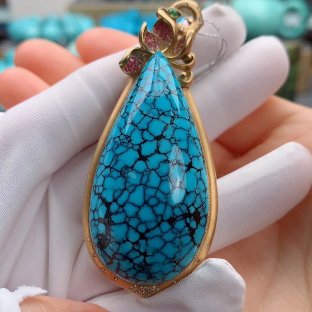 18K金镶嵌绿松石其他