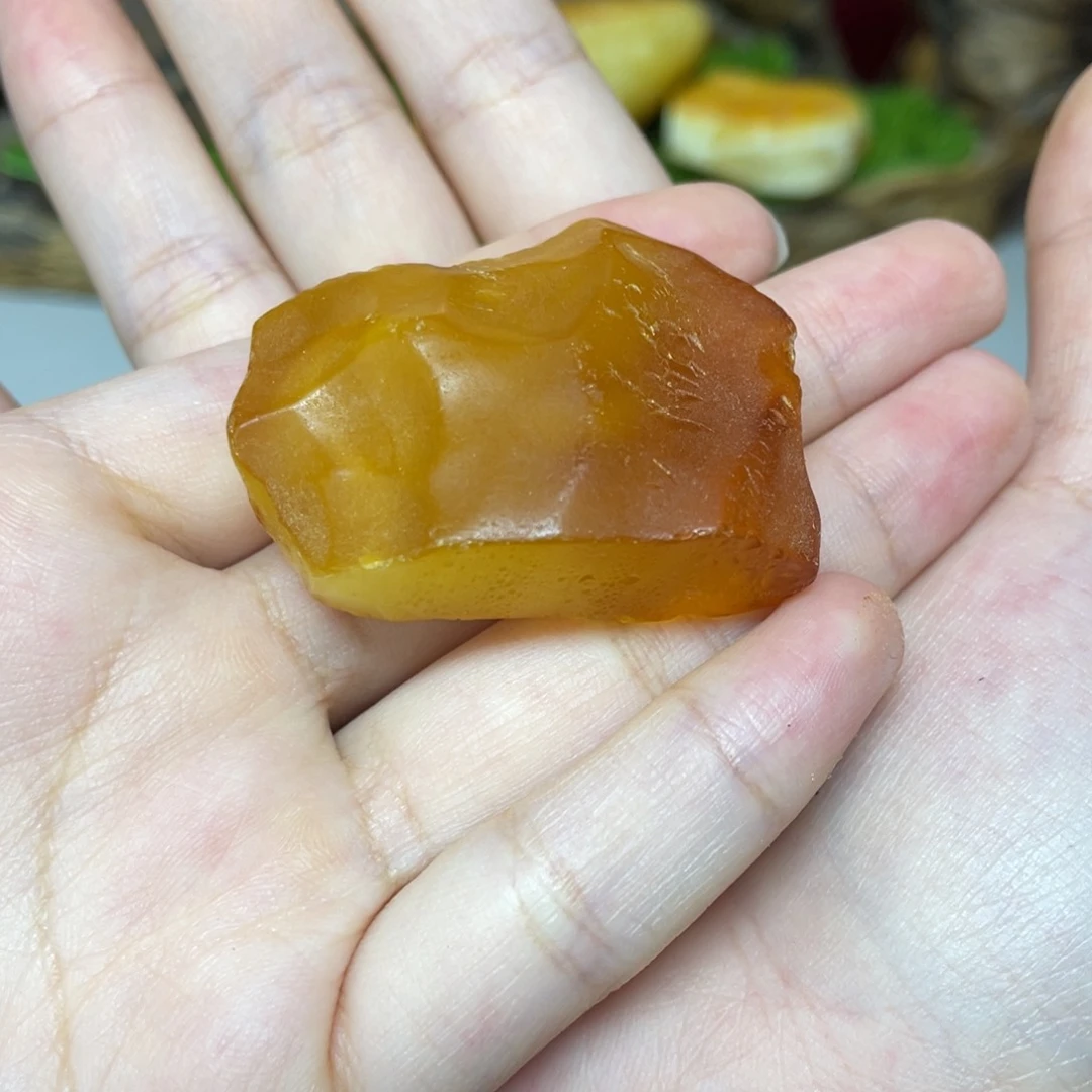定制琥珀未镶嵌天然琥珀乌料