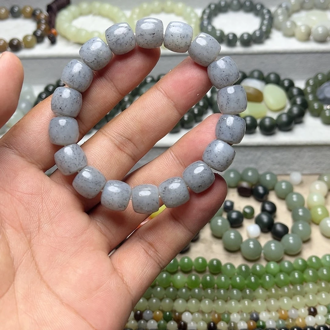 手串未镶嵌和田玉