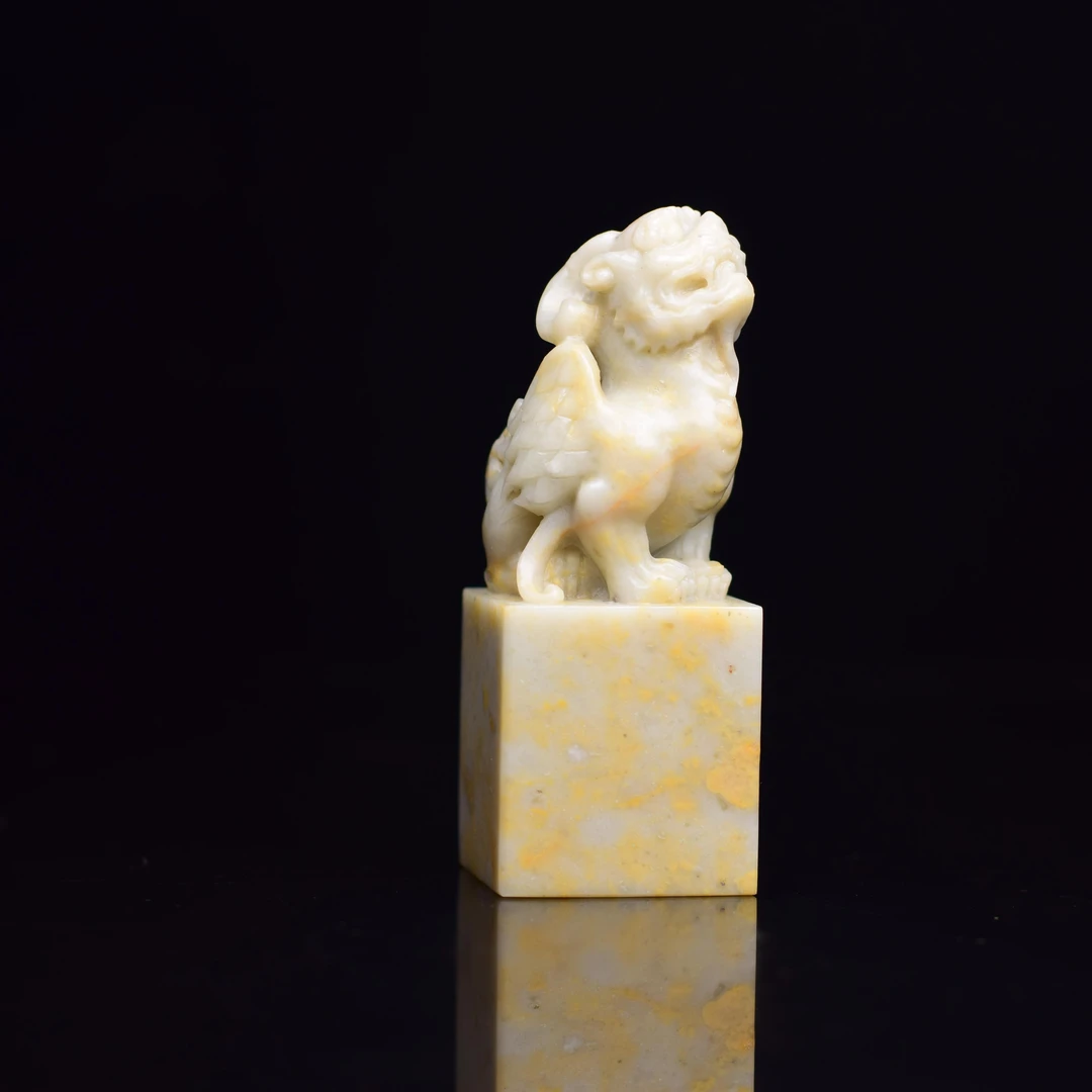 寿山峨眉石瑞兽钮印章15