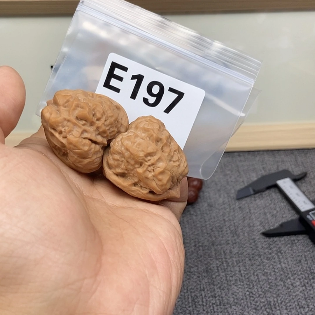 吊坠文玩核桃36蛤蟆头