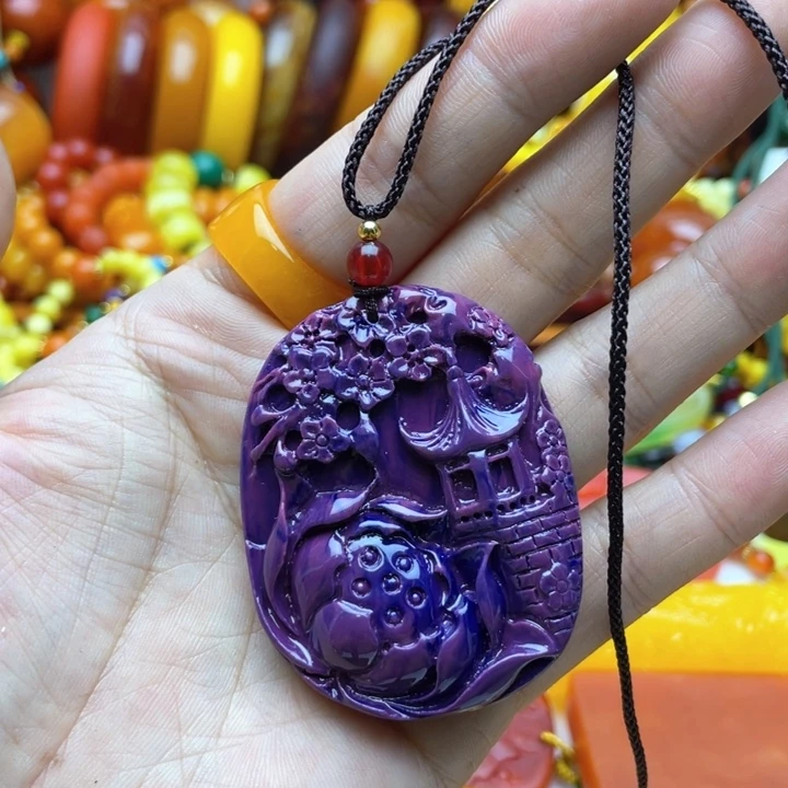 树脂制品21号雕刻吊坠