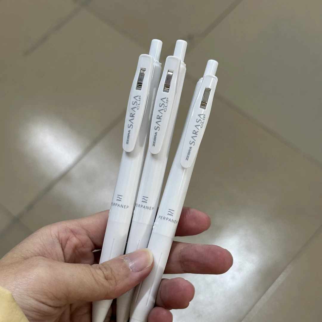 限定三方联名中性笔白杆3支