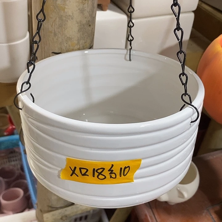 摆件陶盆有孔 瑕疵介意勿拍