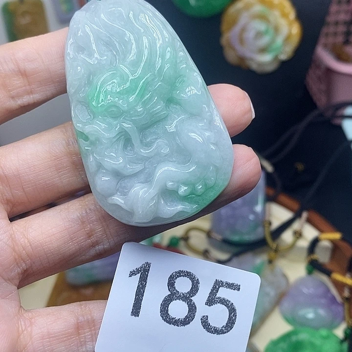 吊坠(赠链)未镶嵌翡翠