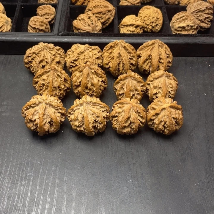 吊坠文玩核桃突突突突突