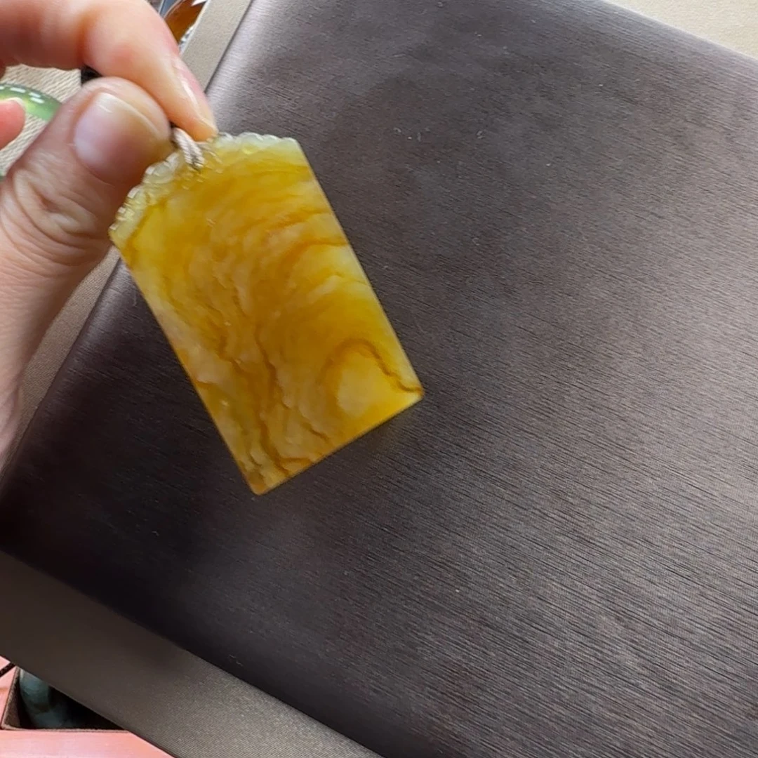 赵***火蛇纹石玉未镶嵌手镯