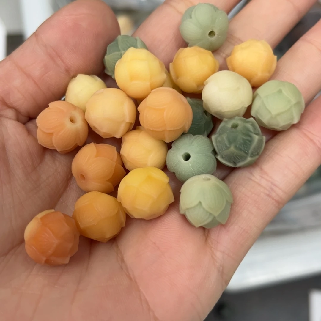 【闪购商品】白玉菩提吊坠q/12 22莲花
