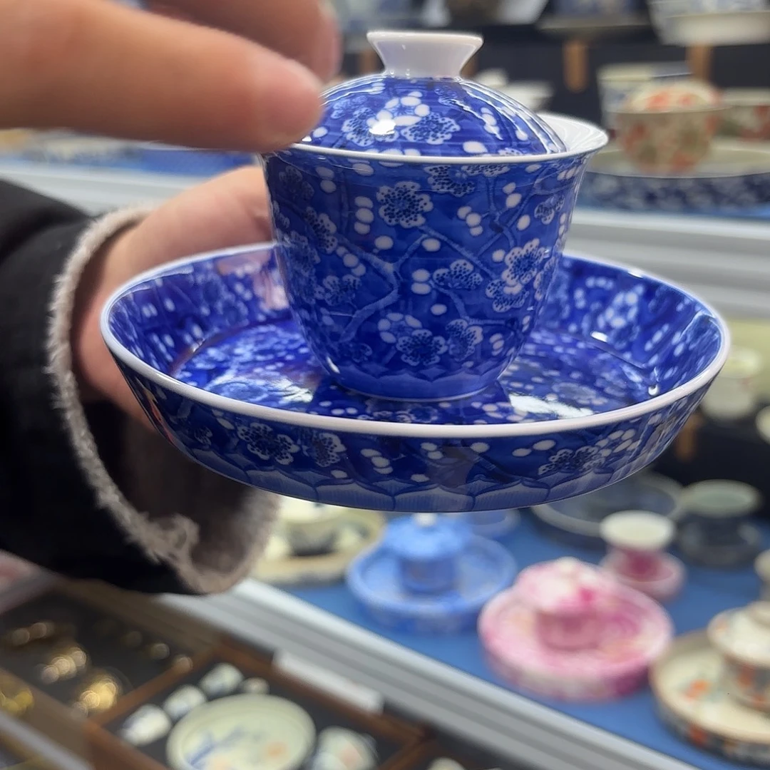 纯纯粹粹的喜欢你的人