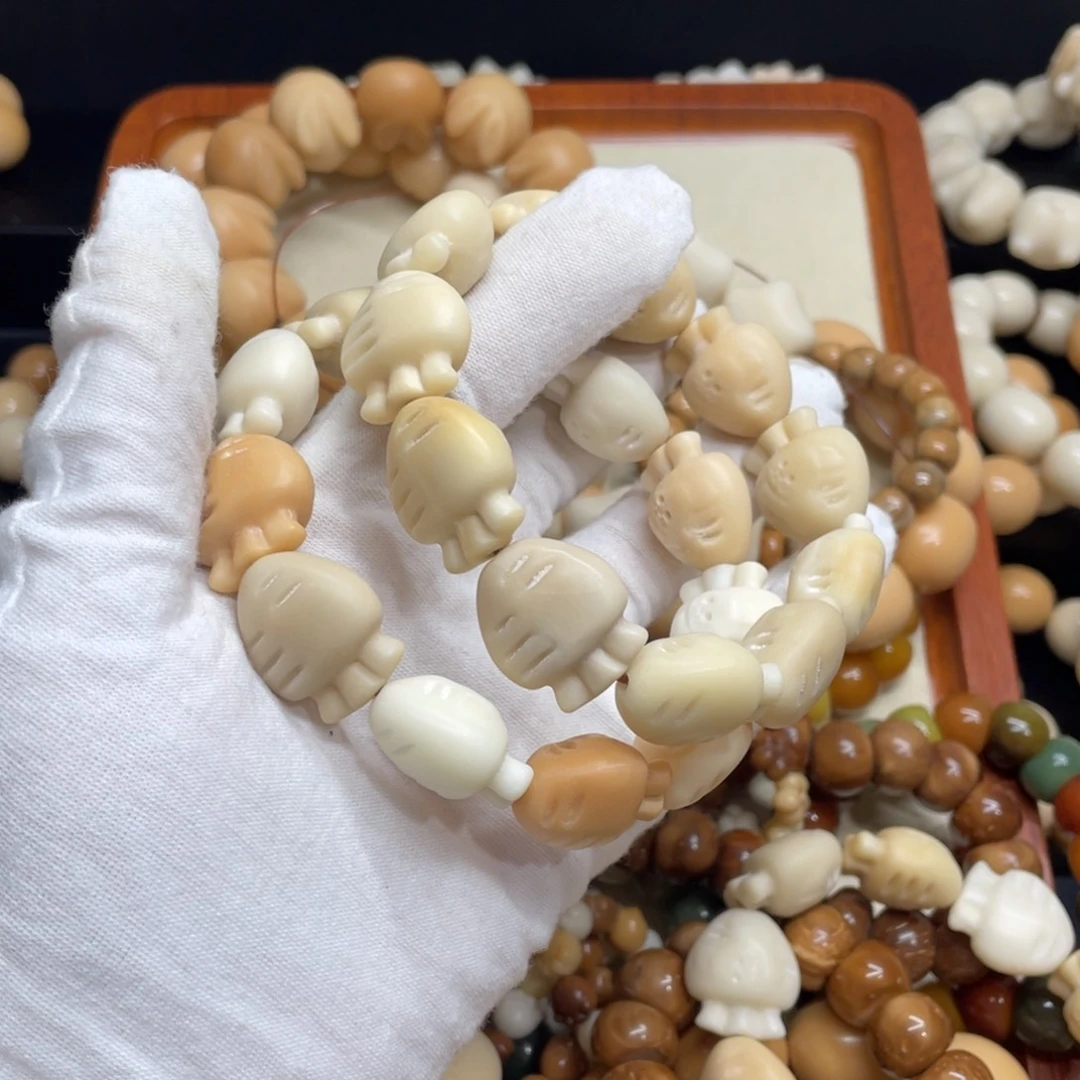 菩提根/象牙果吊坠牙果瑕疵有裂萝卜兔一锅972