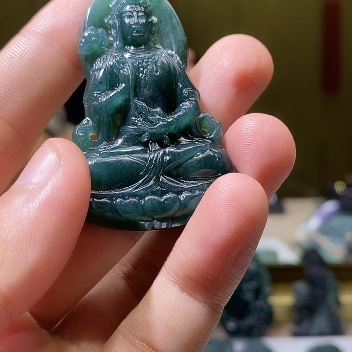 未镶嵌定制翡翠翡翠