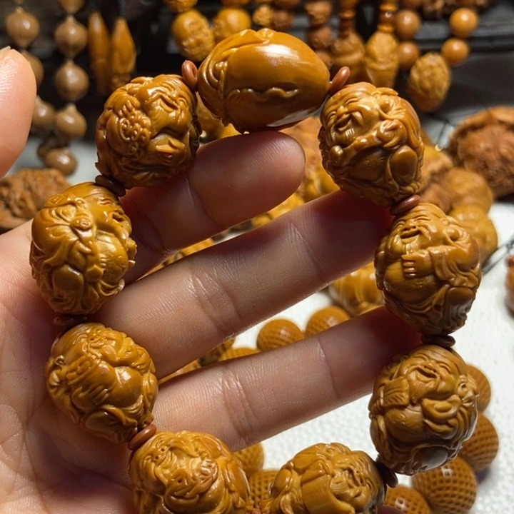 【闪购商品】橄榄核手串/手链八方财神2.0左右