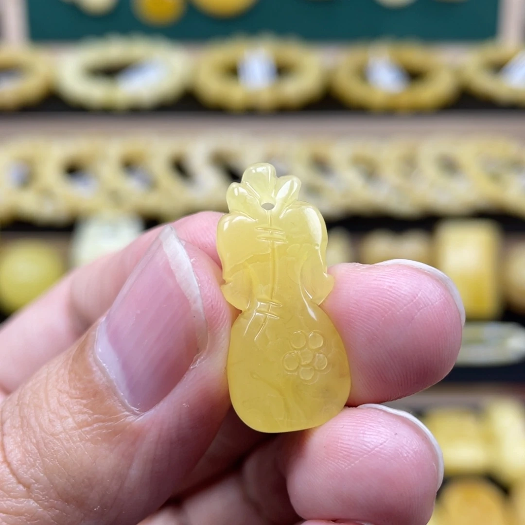 琥珀裸石未镶嵌琥珀蜜蜡