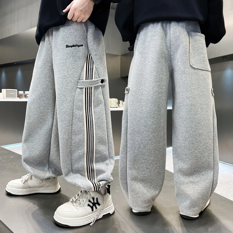 男童直筒秋装卫裤2025秋季新款中大童休闲长裤宽松春秋儿童裤子