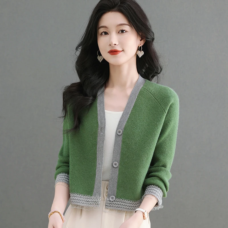 高级感针织开衫女短款春秋季2025新款时尚长袖小个子外搭毛衣外套