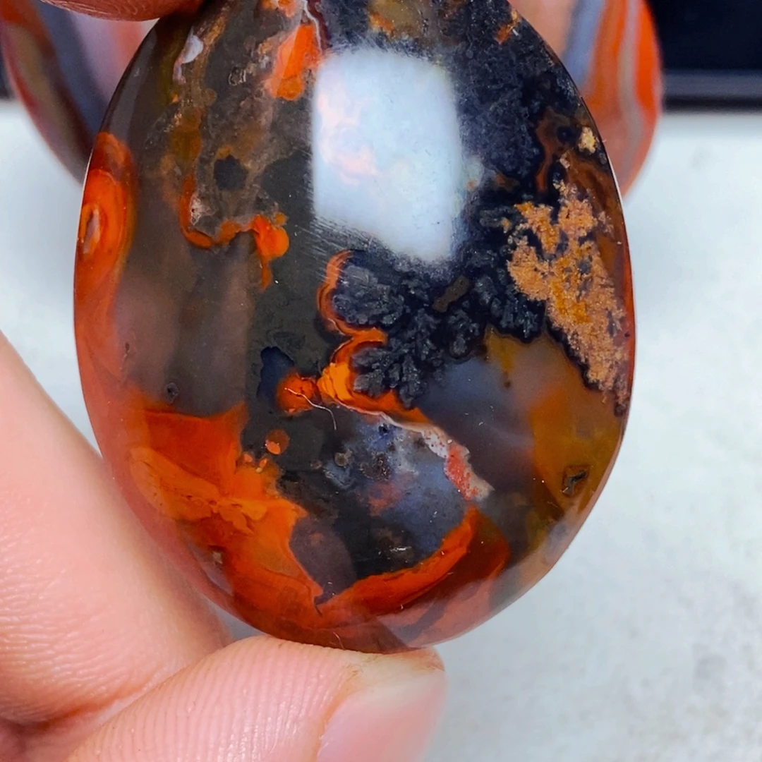 放***刀玛瑙/玉髓未镶嵌颈饰