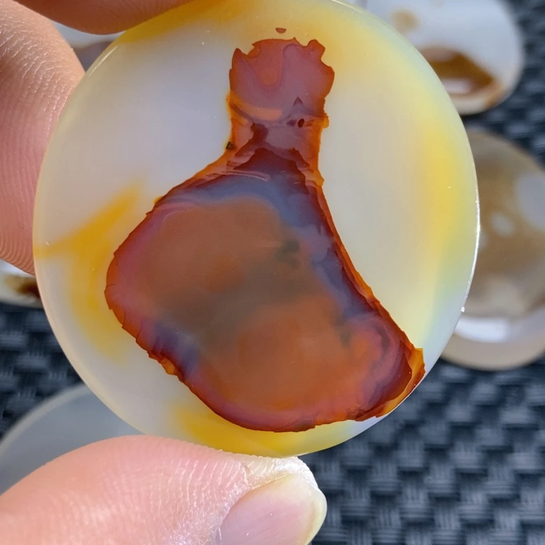 【闪购商品】未镶嵌颈饰玛瑙/玉髓果*