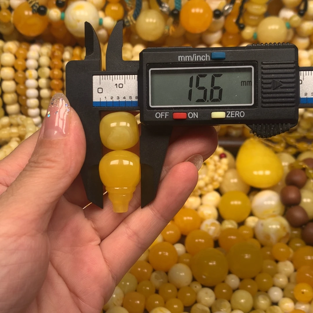 无非金属仿琥珀75