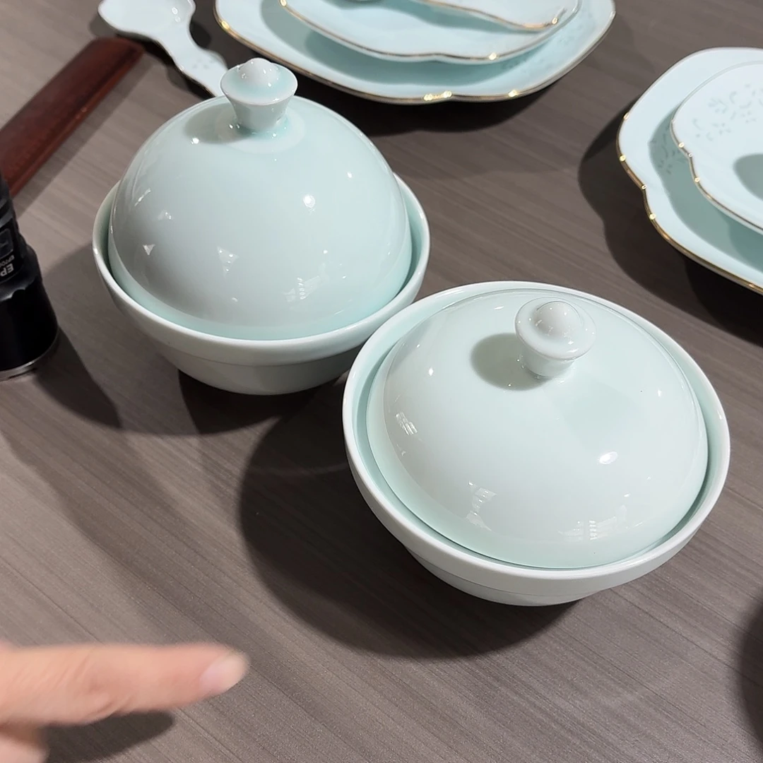 碗景德镇陶瓷青釉炖盅二个