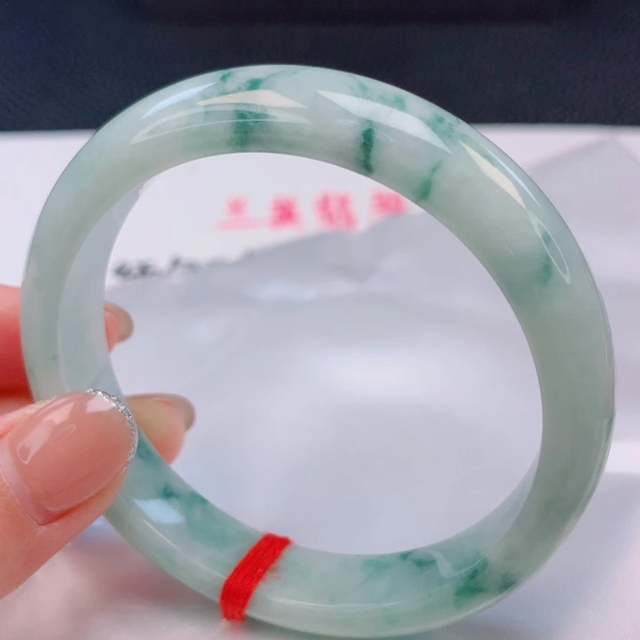 翡翠未镶嵌手镯59圈口