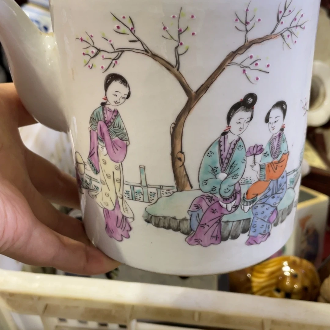 开***，艺术空间艺术空间艺术