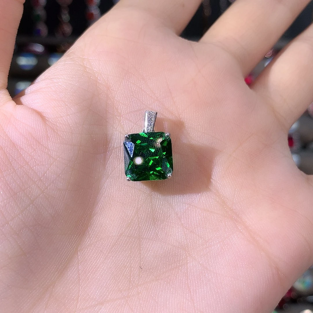 颈饰银S925镶嵌碧玺白10