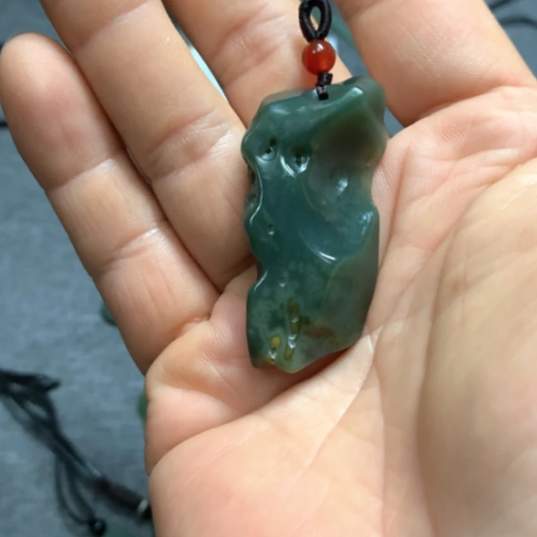 【闪购商品】颈饰未镶嵌岫岩河磨玉（透闪石质玉）