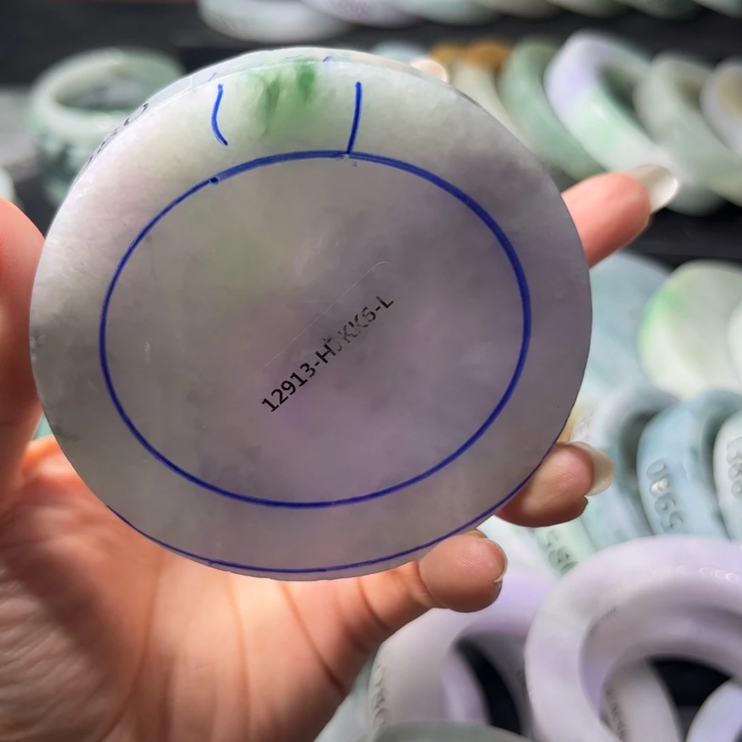 定制翡翠手镯未镶嵌云****