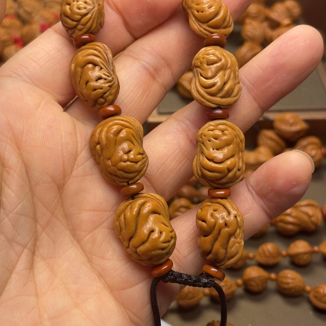 桃核手串龙纹桃核3