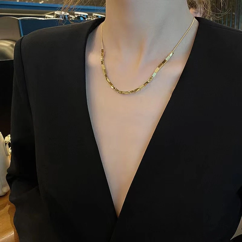 钛钢吊坠 欧美属风小滑块项链女士锁骨链时尚百搭