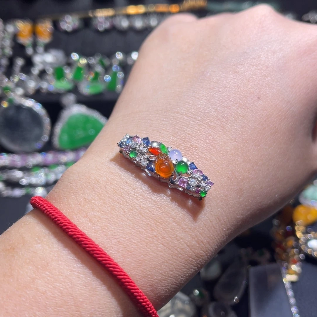 翡翠吊坠(不含链)18K金镶嵌多宝手牌吊坠两用