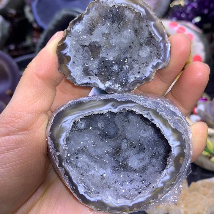 水晶福利灰晶盆未镶嵌