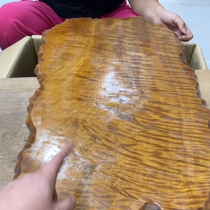 驿***站中古品有微瑕，谨慎入手