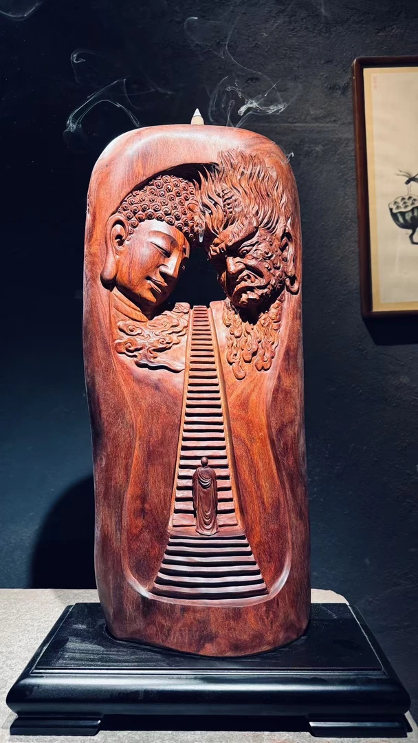 一念之间 木雕 长 20 宽 15 高 60