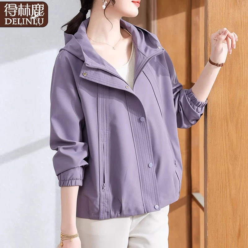 中年妈妈春装洋气外套大码宽松2025新款中老年女春秋休闲夹克上衣