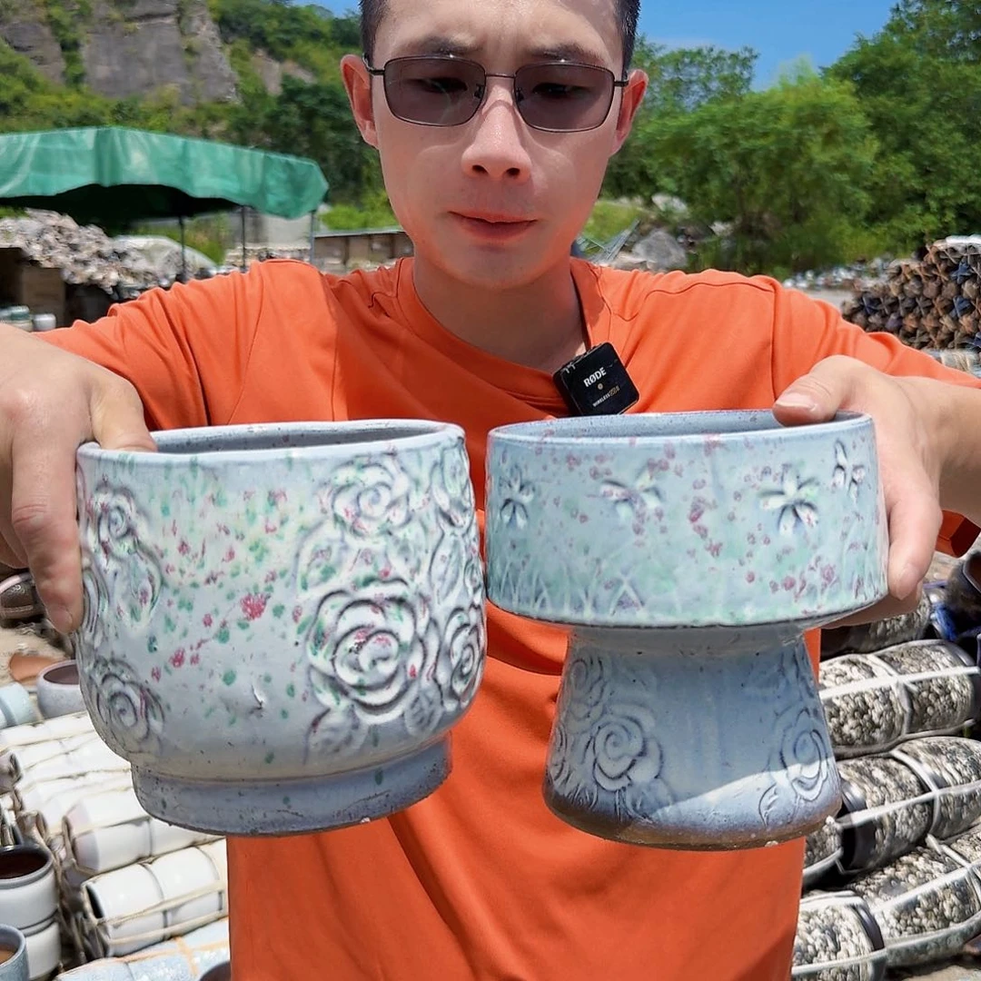 紫砂花盆瑕疵绿颜色瑕疵两个