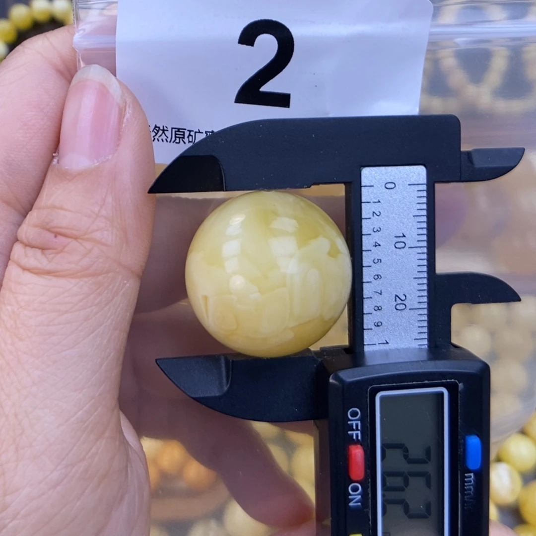 未镶嵌蜜蜡珠宝奇石