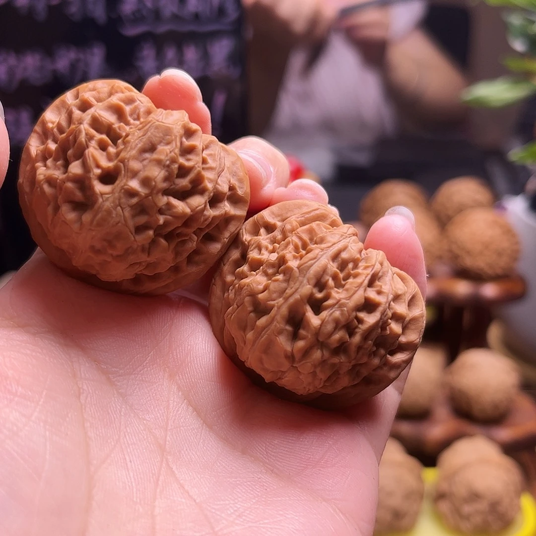 说***人文玩核桃把件40尺宫灯8