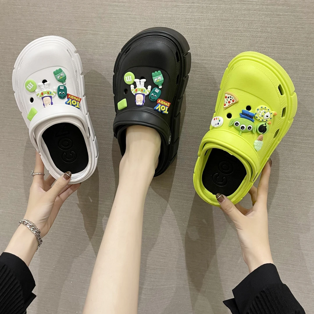 洞洞鞋女款厚底拖鞋夏季外穿ins休闲百搭可爱凉鞋夏天潮