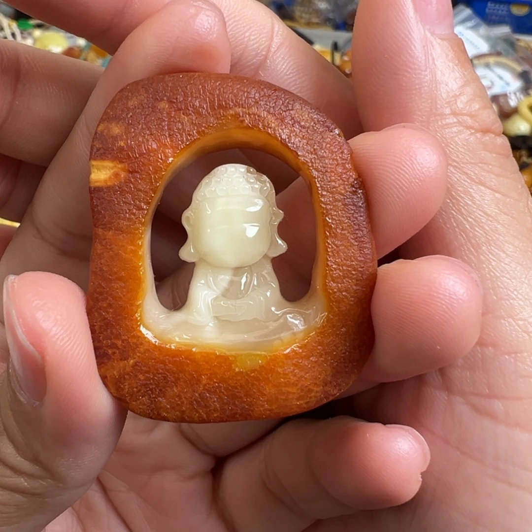 裸石蜜蜡未镶嵌蜜蜡